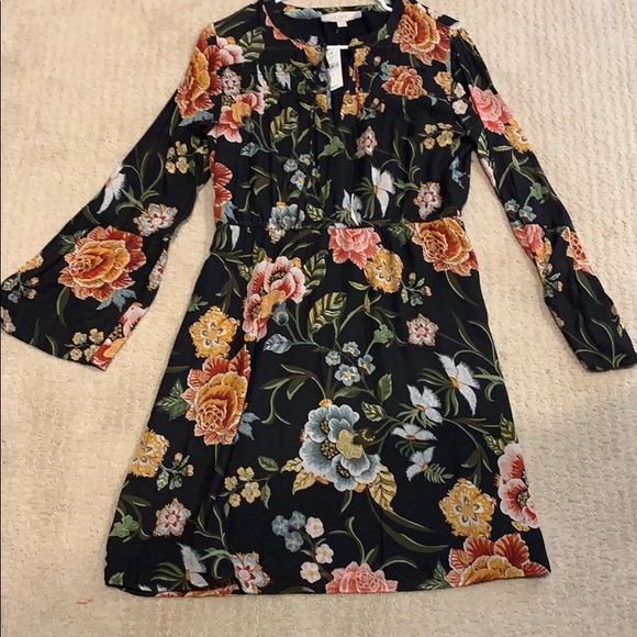 LOFT Dresses & Skirts - Black flowered dress